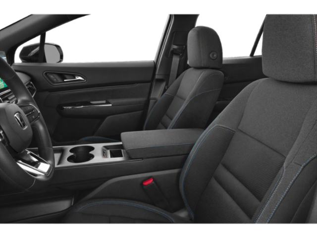 Côté conducteur avec porte ouverte, siège avant