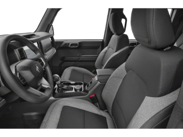 Côté conducteur avec porte ouverte, siège avant