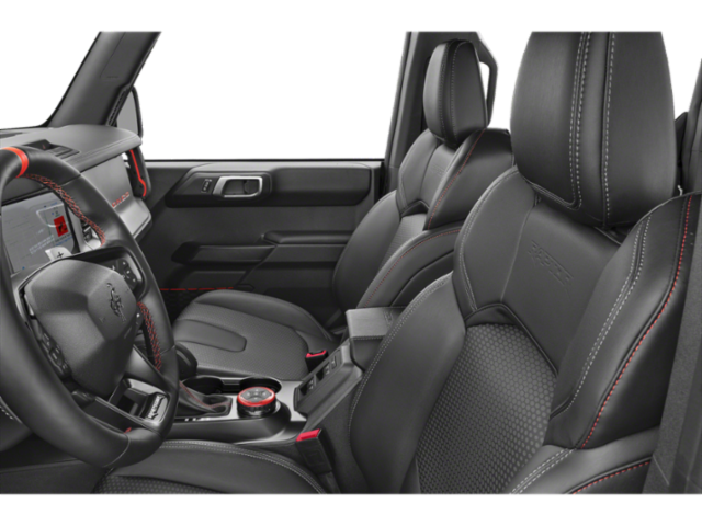 Côté conducteur avec porte ouverte, siège avant