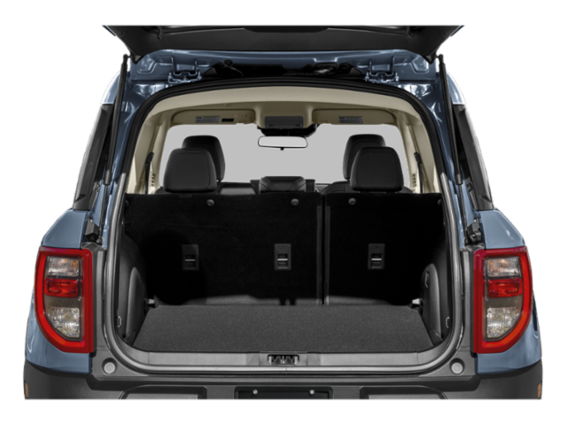 Coffre avec hayon ouvert