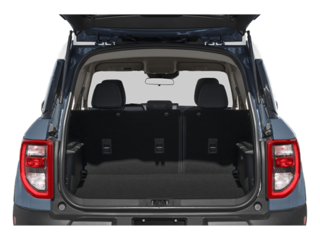 Coffre avec hayon ouvert