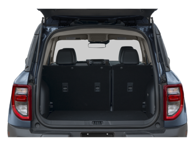 Coffre avec hayon ouvert