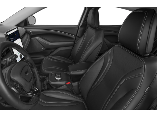 Côté conducteur avec porte ouverte, siège avant