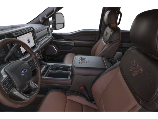 Côté conducteur avec porte ouverte, siège avant