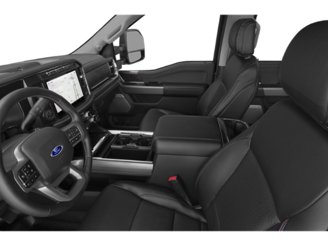 Côté conducteur avec porte ouverte, siège avant