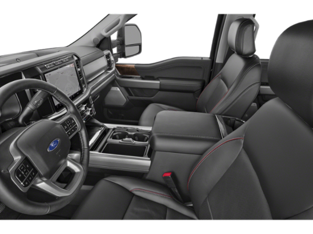 Côté conducteur avec porte ouverte, siège avant