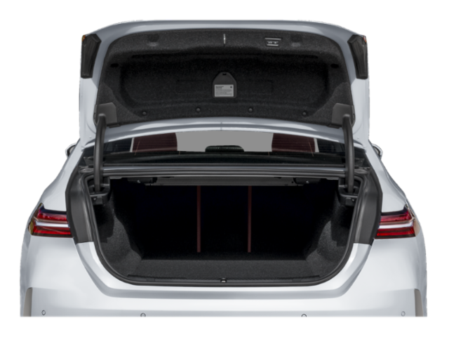 Coffre avec hayon ouvert