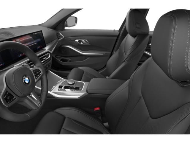 Côté conducteur avec porte ouverte, siège avant