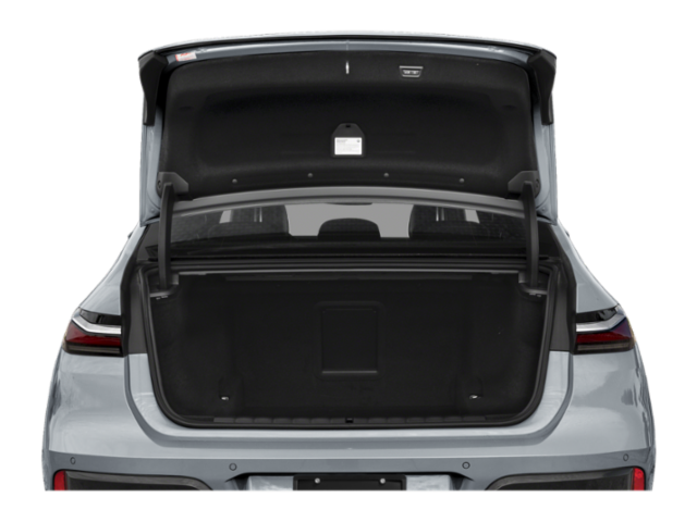 Coffre avec hayon ouvert