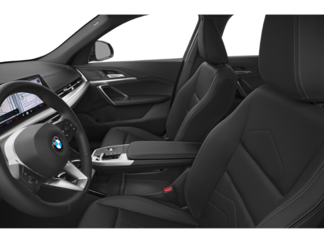 Côté conducteur avec porte ouverte, siège avant