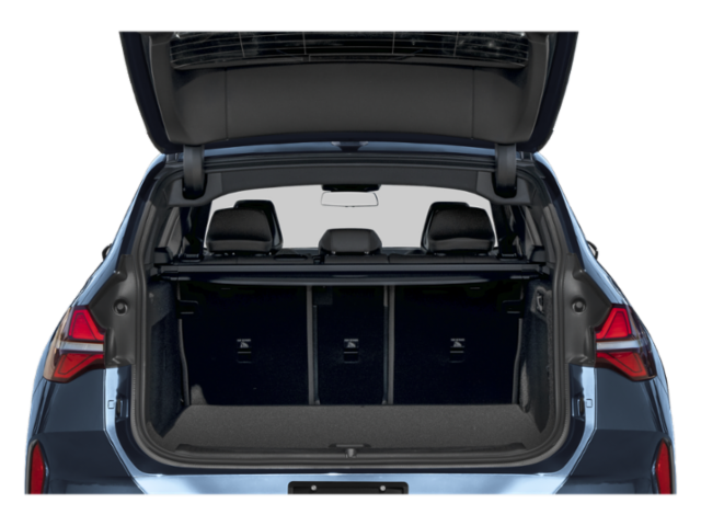 Coffre avec hayon ouvert