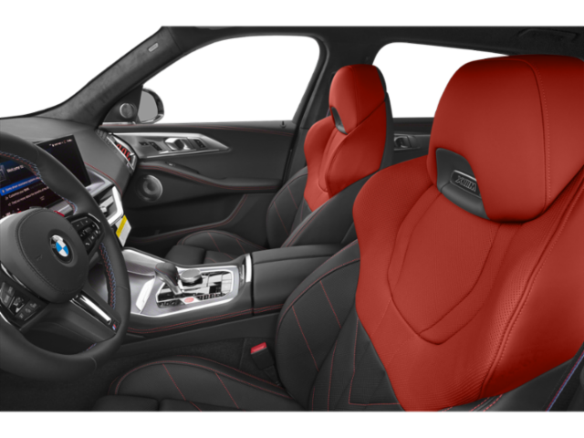 Côté conducteur avec porte ouverte, siège avant