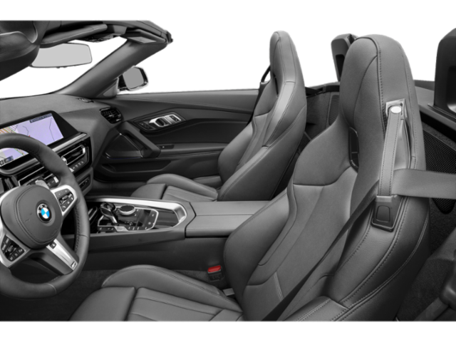 Côté conducteur avec porte ouverte, siège avant