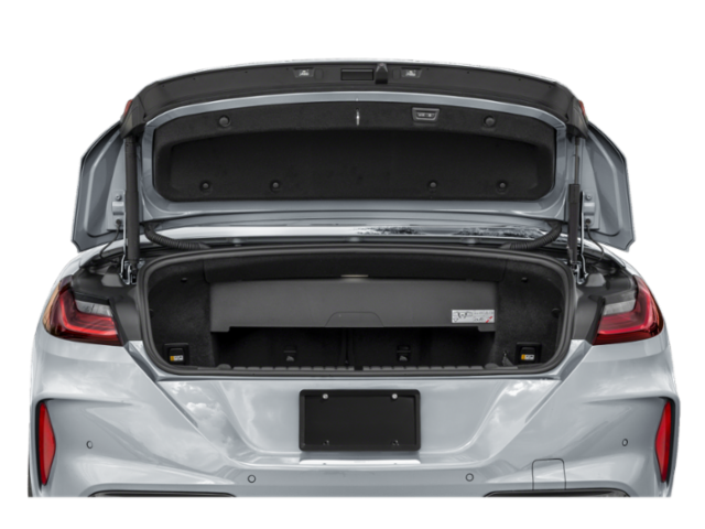 Coffre avec hayon ouvert